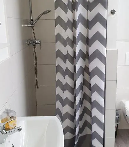 Ferienwohnung Schloessel 26-26 * Wiedeń